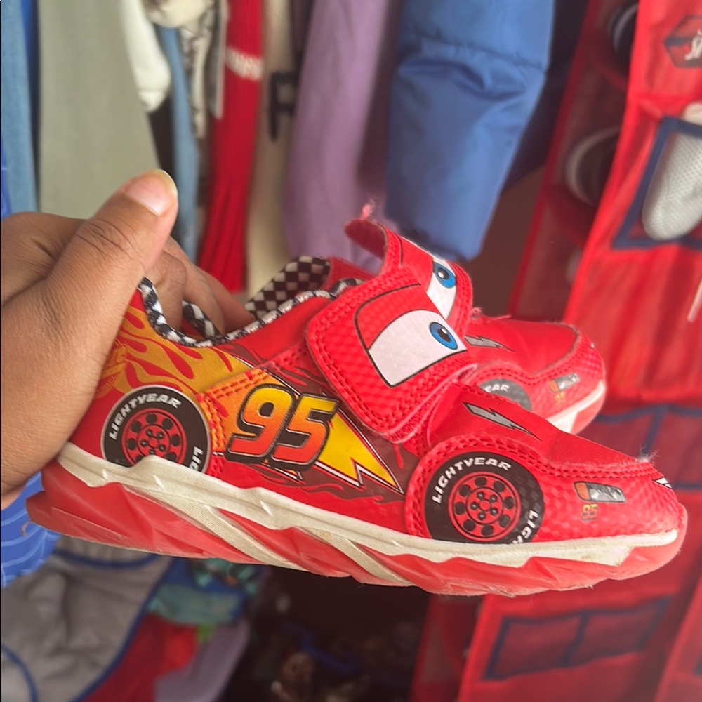 Disney Red Lightning McQueen Toy Car
